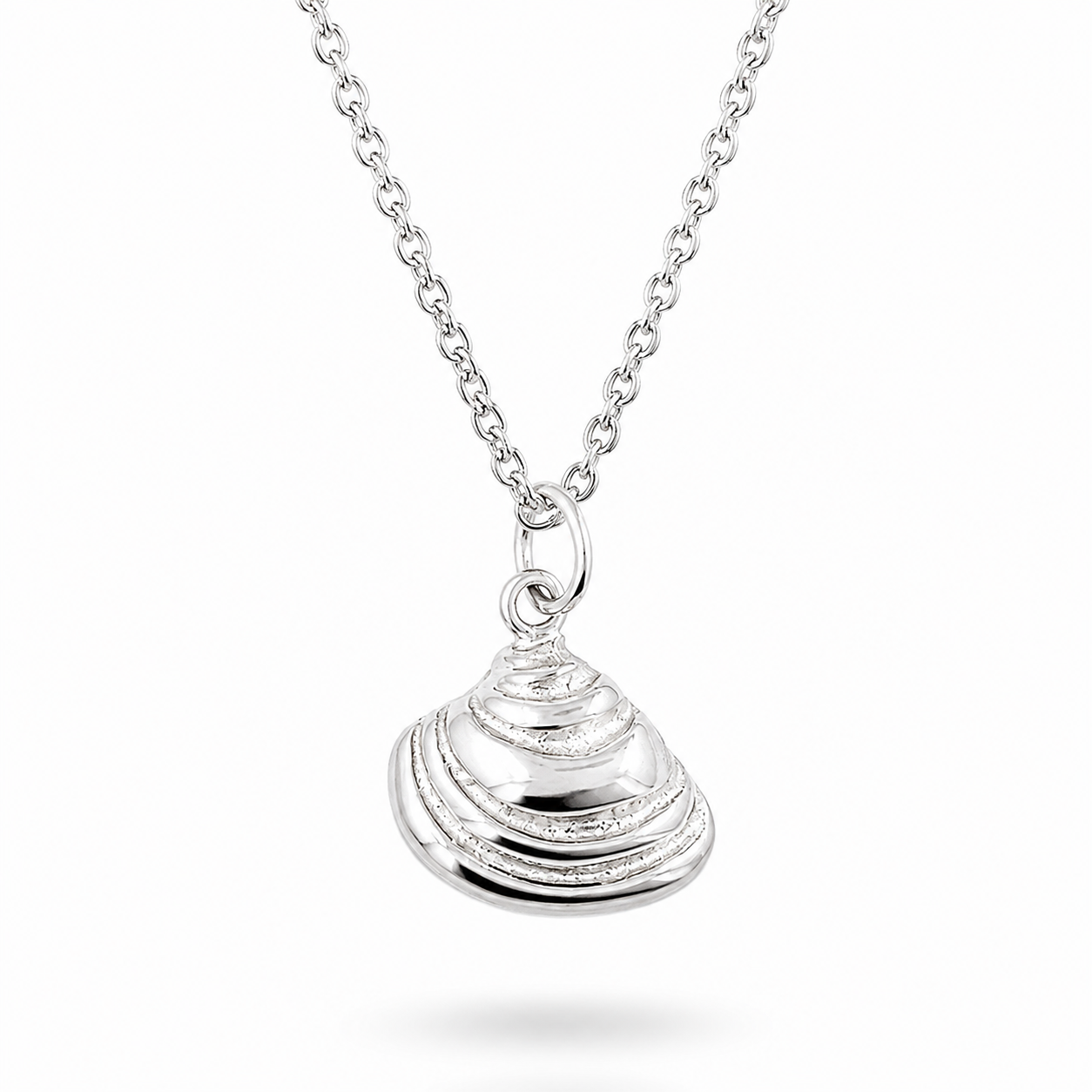 Imperial Venus Clam Shell Necklace