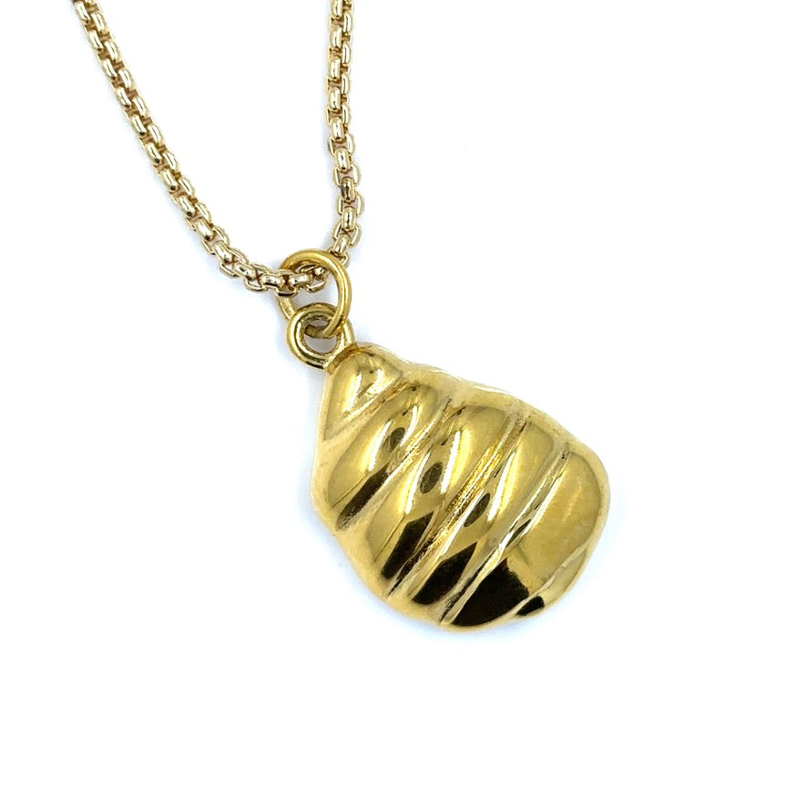 Oyster Necklace