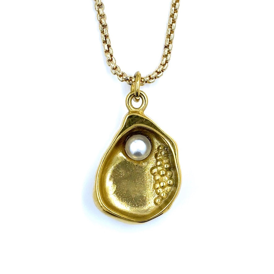 Oyster Necklace