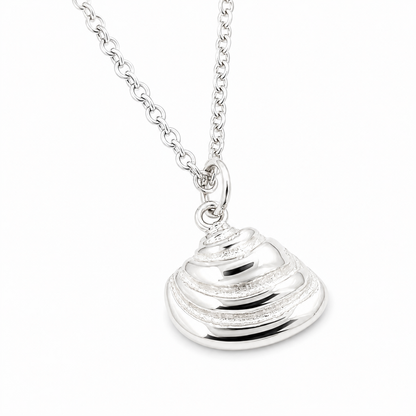 Imperial Venus Clam Shell Necklace